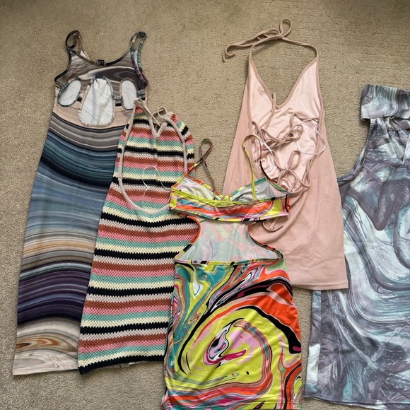 Bundle of XS/S Dresses - Picture 5 of 9